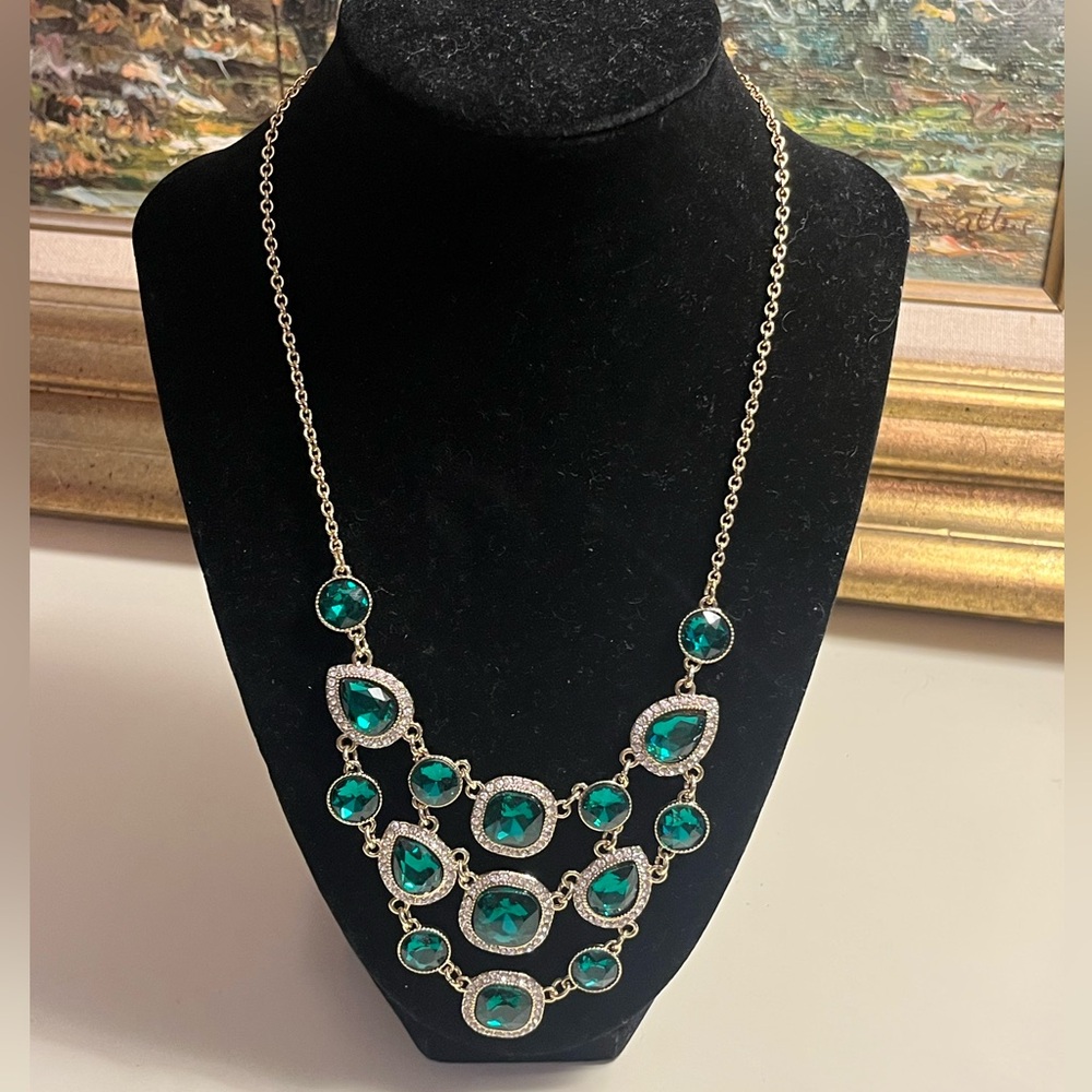EUC | MONET Emerald Green Crystal Statement Necklace!!